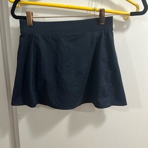 Brand new Aritzia tennis skirt